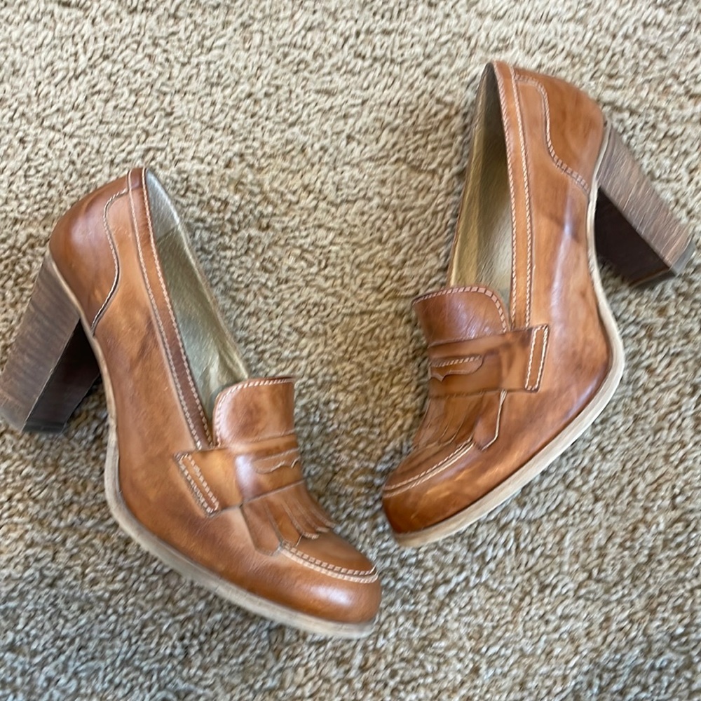 Valerio leather shoes size 40